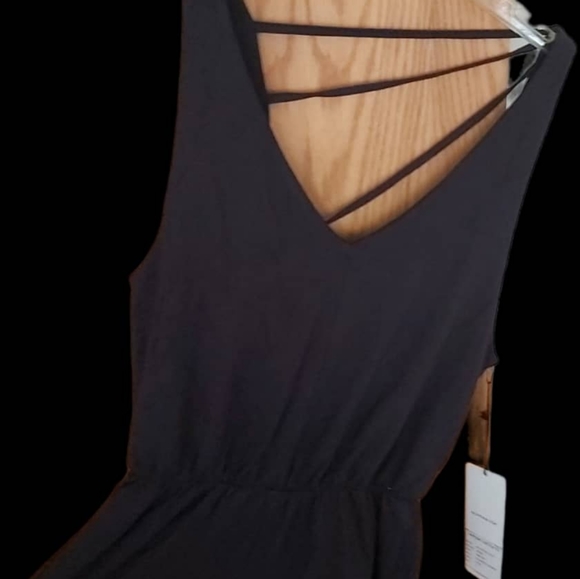 ALO Yoga ILLUMINATE ROMPER shorts Dress . - Picture 11 of 16